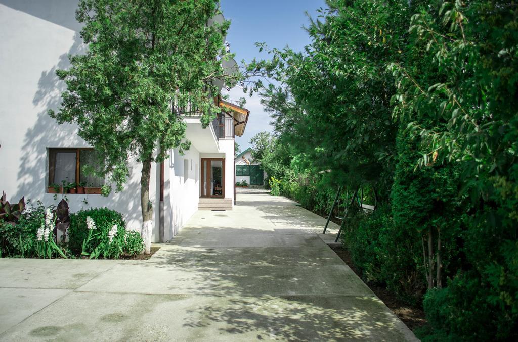 Casa Diana Hotel Comana Eksteriør billede